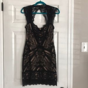 Nicole Miller Pretty Woman Lace Dress